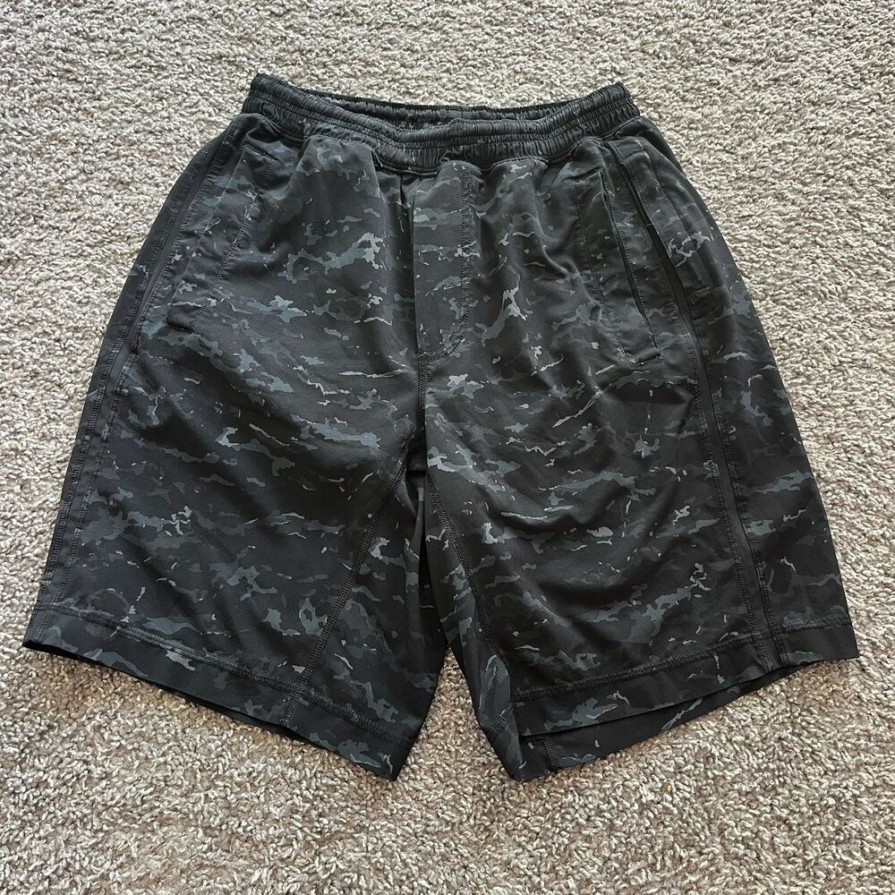 Lululemon Pacebreaker Lined 9” Shorts Black Grey Camo Stretch Athletic Men Small